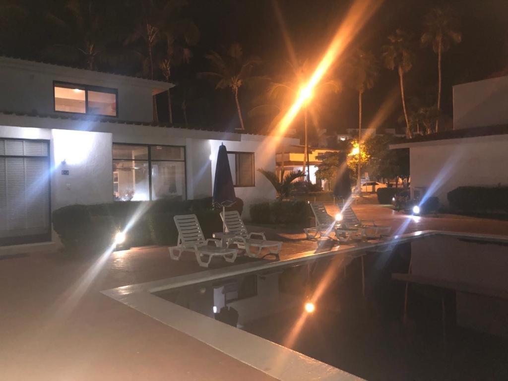 Marina Fiesta Lejlighedshotel Nuevo Vallarta Eksteriør billede